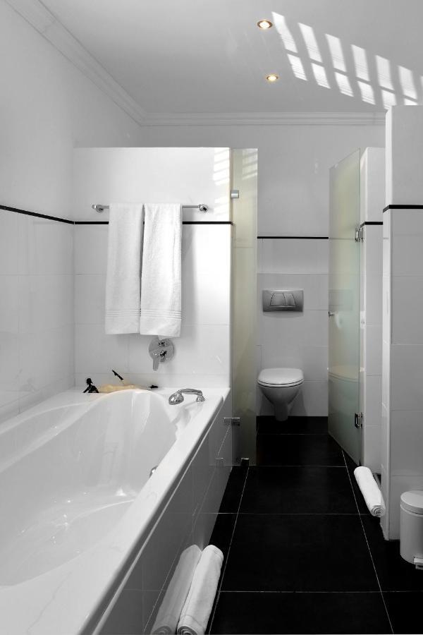 פרנצ'הוק Plumwood Boutique Hotel By The Living Journey Collection מראה חיצוני תמונה