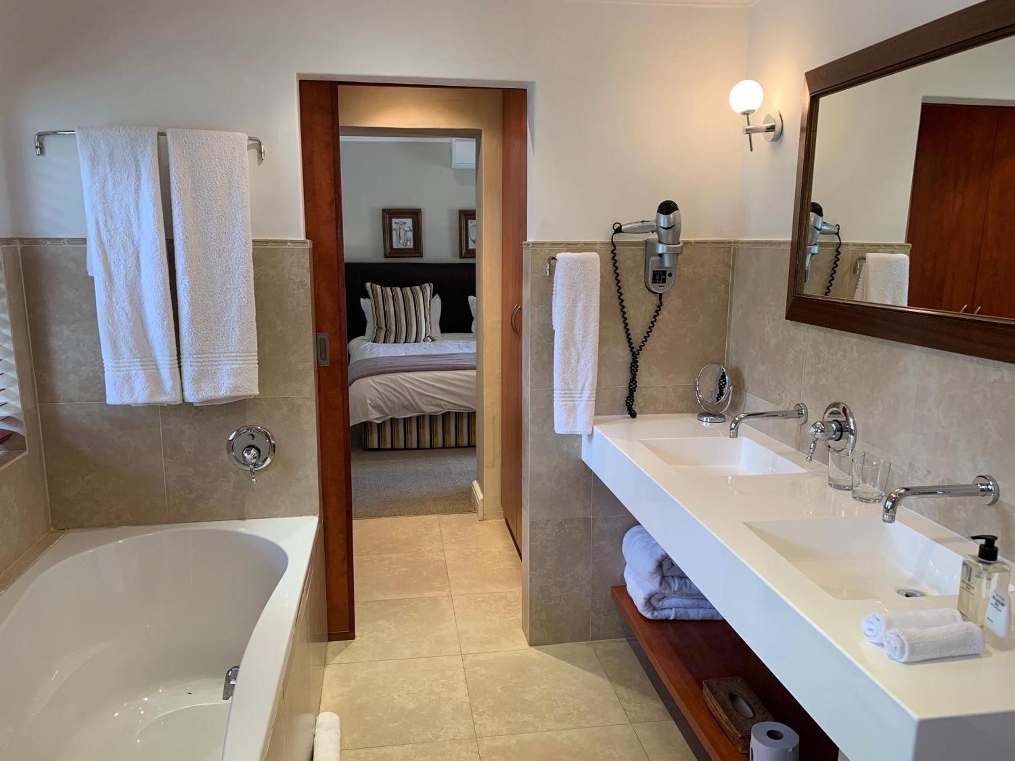 פרנצ'הוק Plumwood Boutique Hotel By The Living Journey Collection מראה חיצוני תמונה